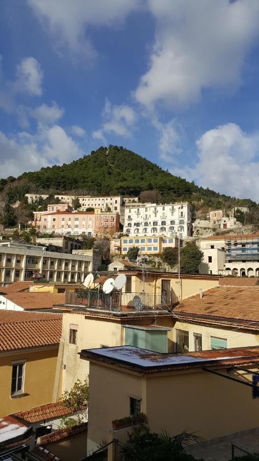 Ferienwohnung Residenza Guarna Salerno Exterior foto